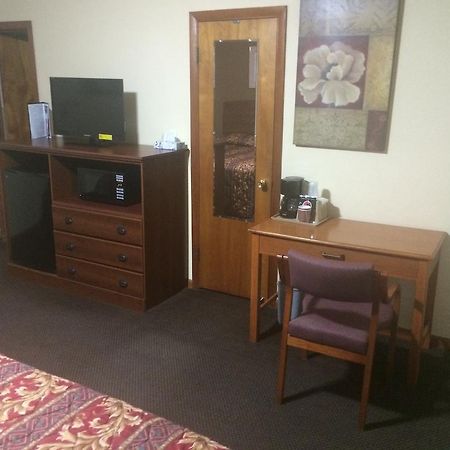Budget Inn Oskaloosa Dış mekan fotoğraf