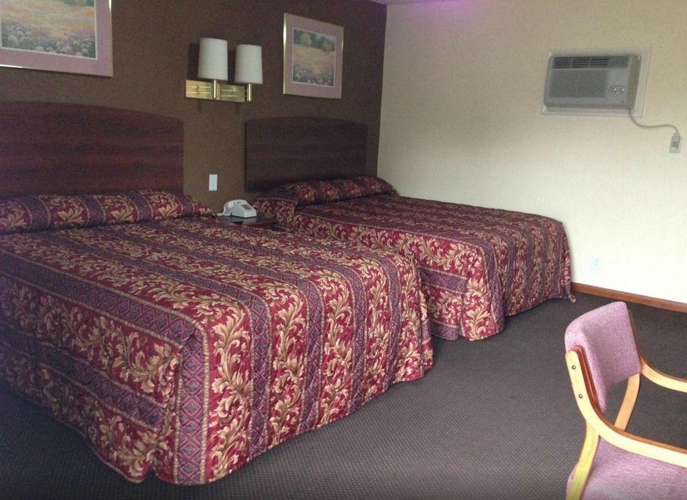 Budget Inn Oskaloosa Dış mekan fotoğraf